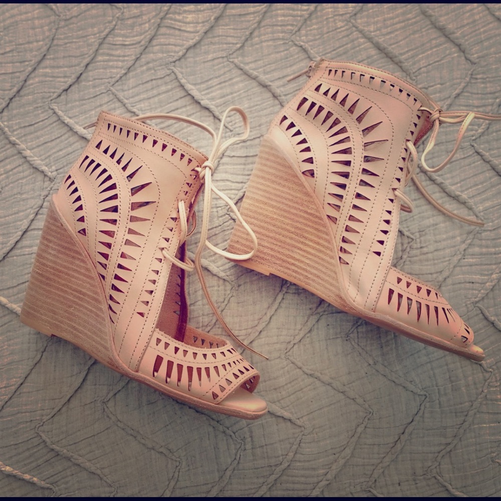 Jeffrey Campbell Rodillo Wedge 7.5